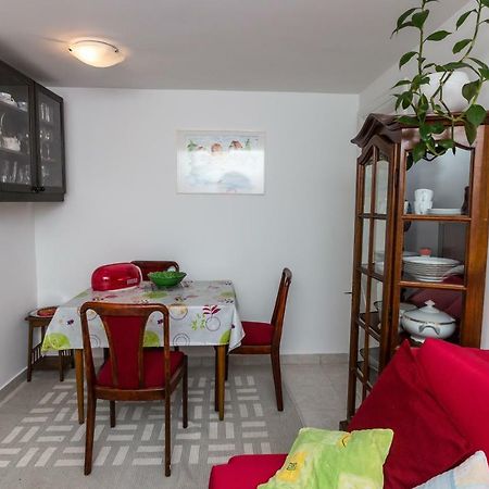 Apartment Nada Medveja Laurana Esterno foto