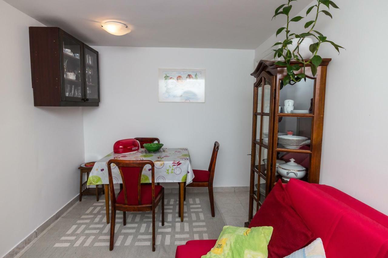 Apartment Nada Medveja Laurana Esterno foto